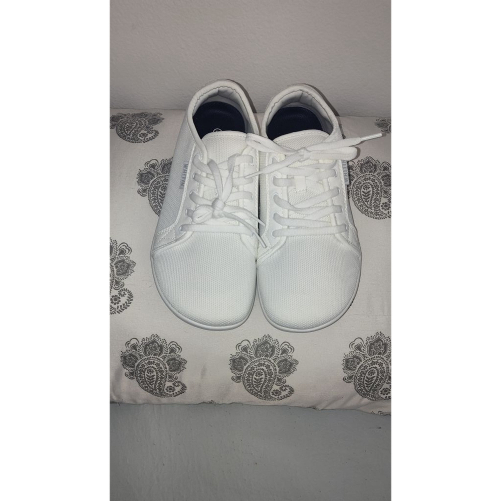 White Whitin Shoe Sz 41 for Women (40% Wider) New